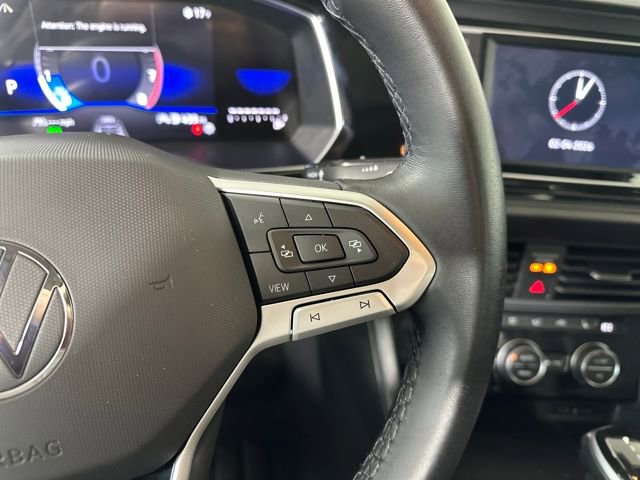 Used 2023 Volkswagen Jetta SE image 16