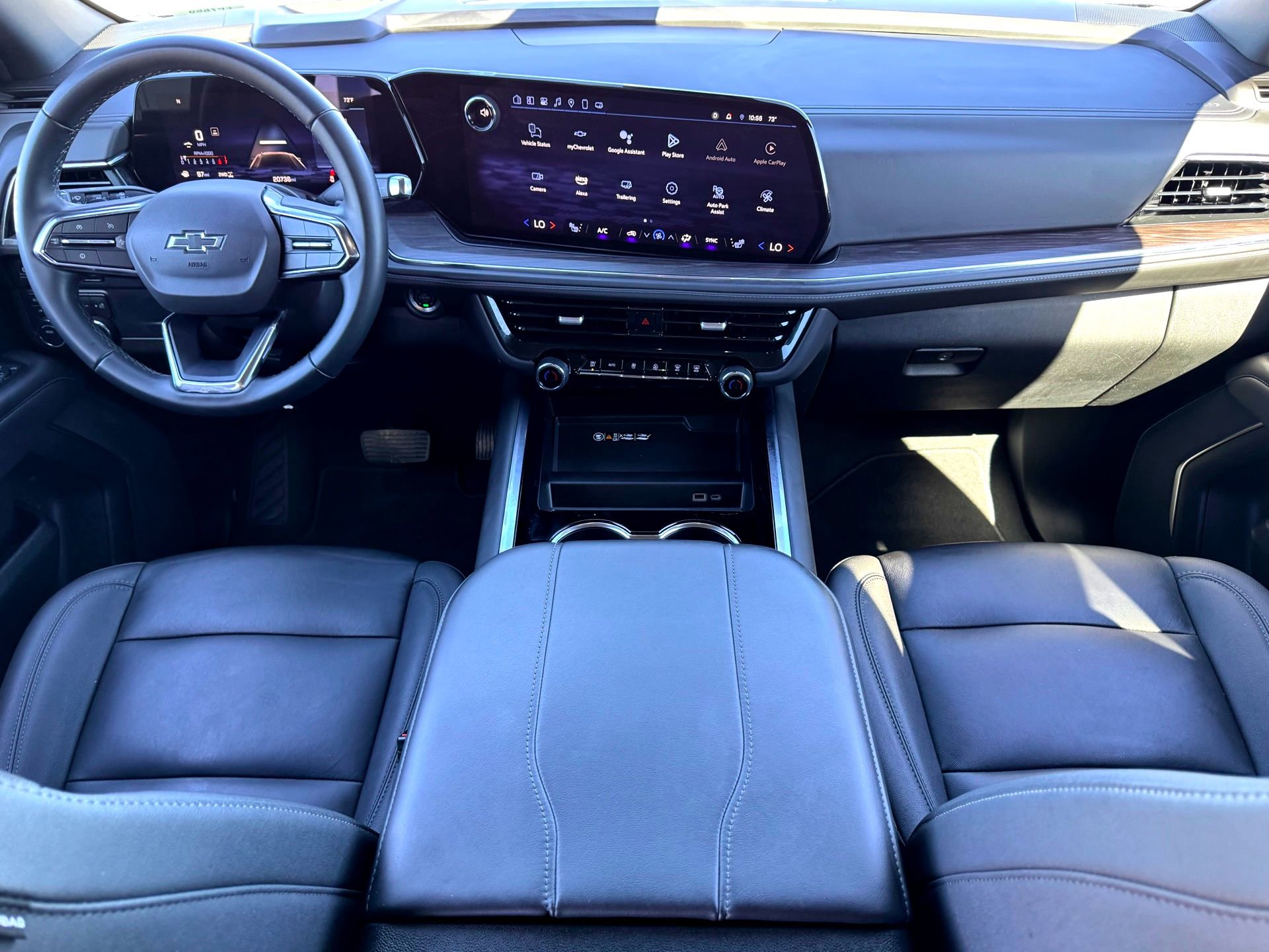 Used 2025 Chevrolet Tahoe Z71 image 23