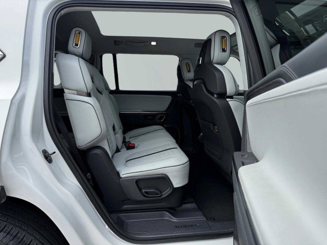 Used 2024 Rivian R1S Adventure image 50