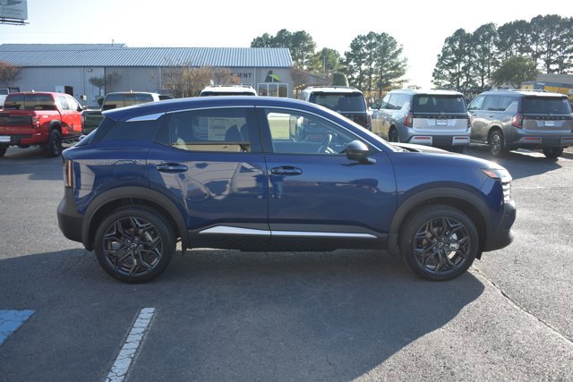 New 2026 Nissan Kicks SR w/ SR Premium Package image 4