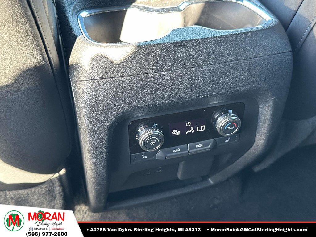 Certified 2024 GMC Acadia Elevation w/ Luxury Package FWD image 12