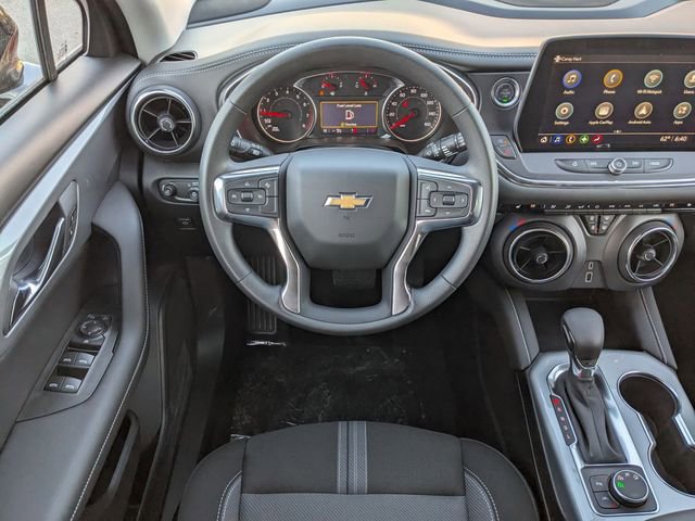 New 2025 Chevrolet Blazer LT w/ Midnight/Sport Edition image 11