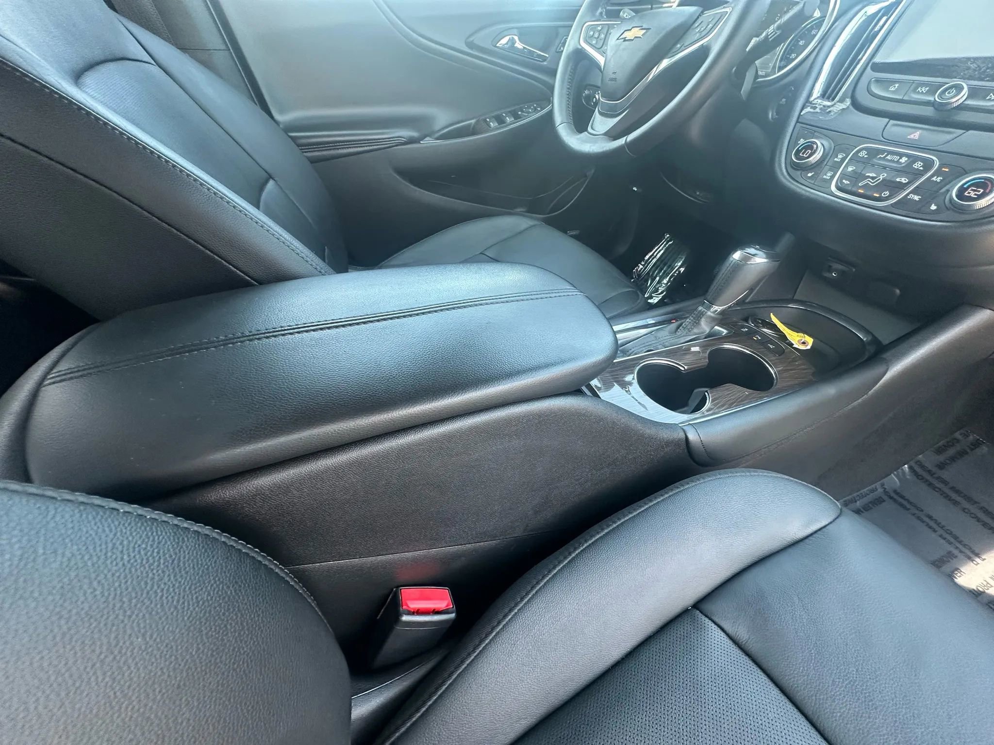 Used 2017 Chevrolet Malibu Premier w/ Premier Sun and Wheel Package image 29