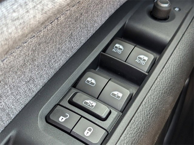 New 2024 Jeep Compass Sport image 25