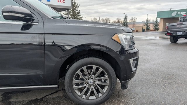 Used 2021 Ford Expedition Max Limited image 19