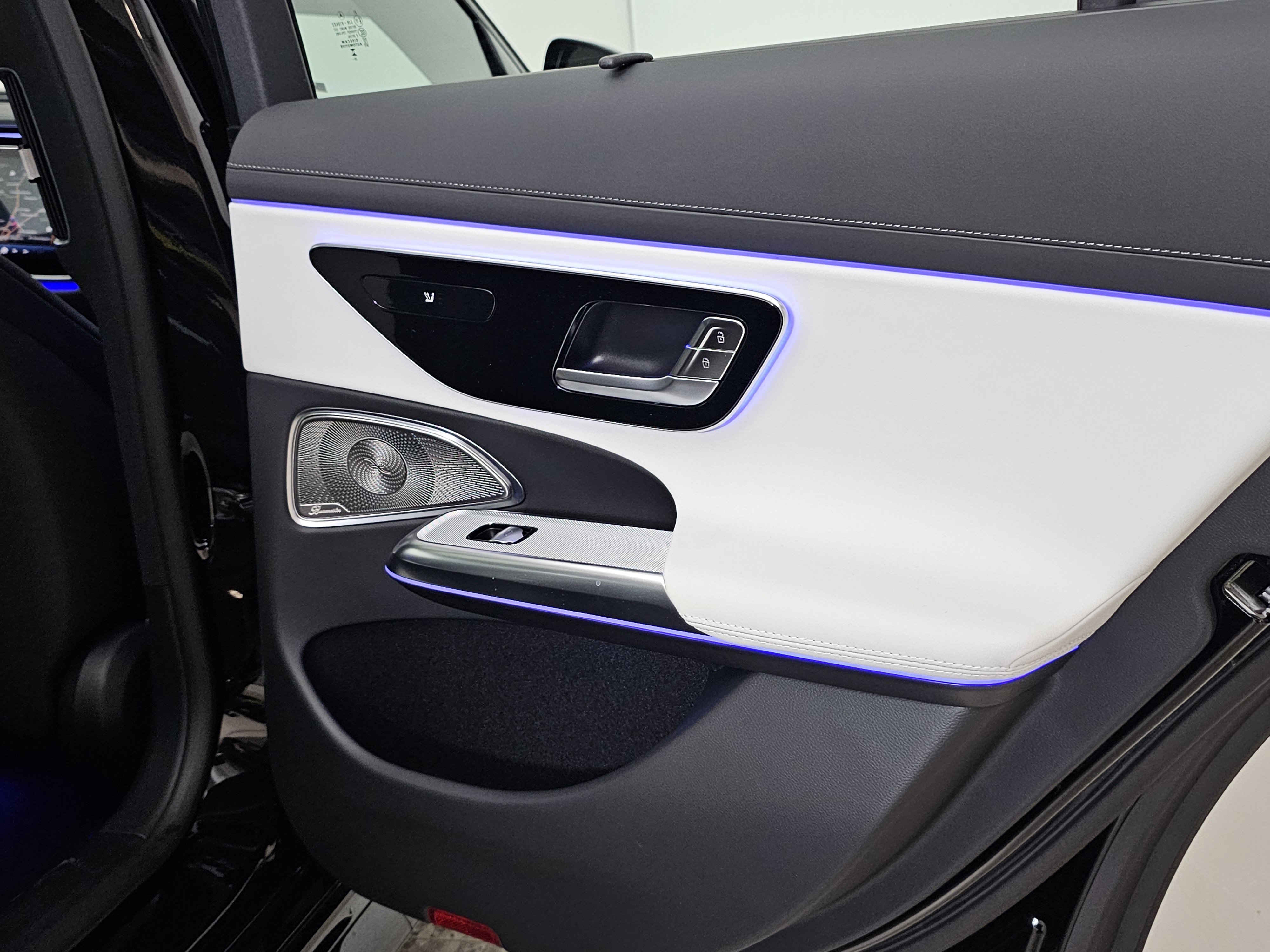 New 2026 Mercedes-Benz E 53 AMG e 4MATIC Sedan image 31