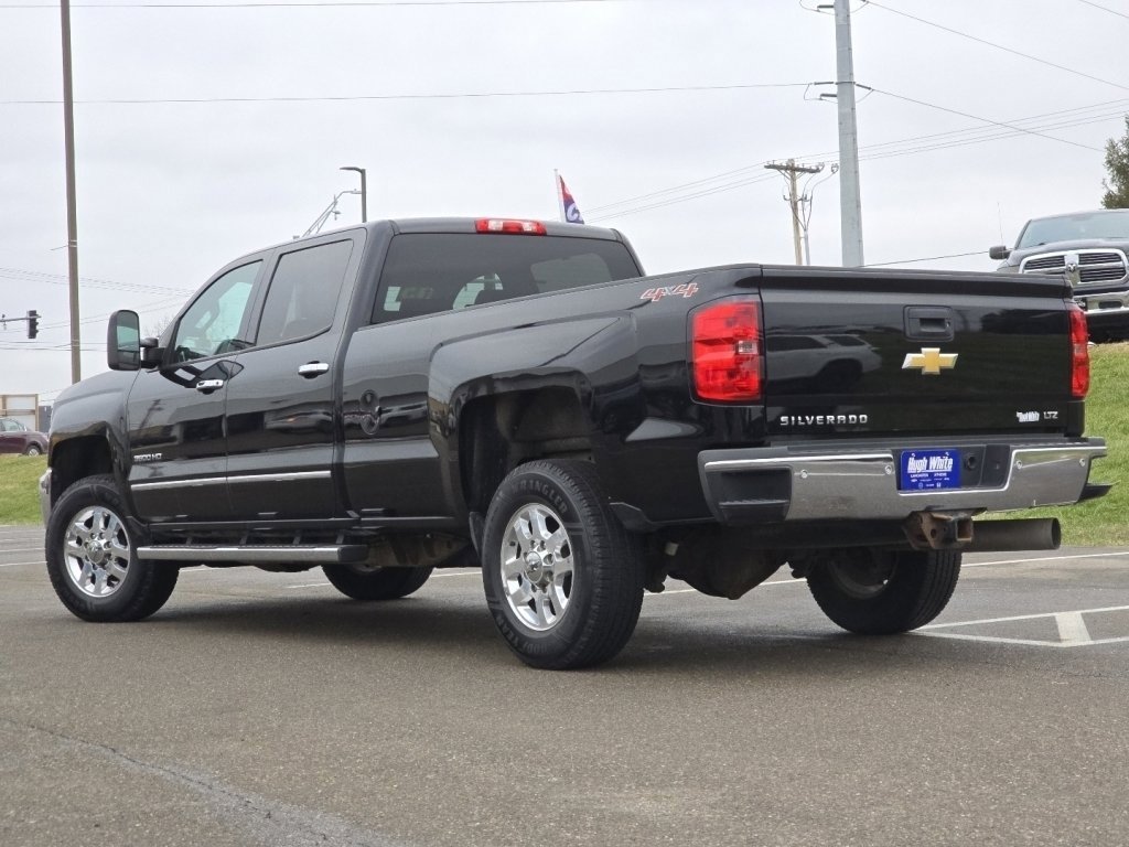Used 2015 Chevrolet Silverado 3500 LTZ w/ LTZ Plus Package image 19
