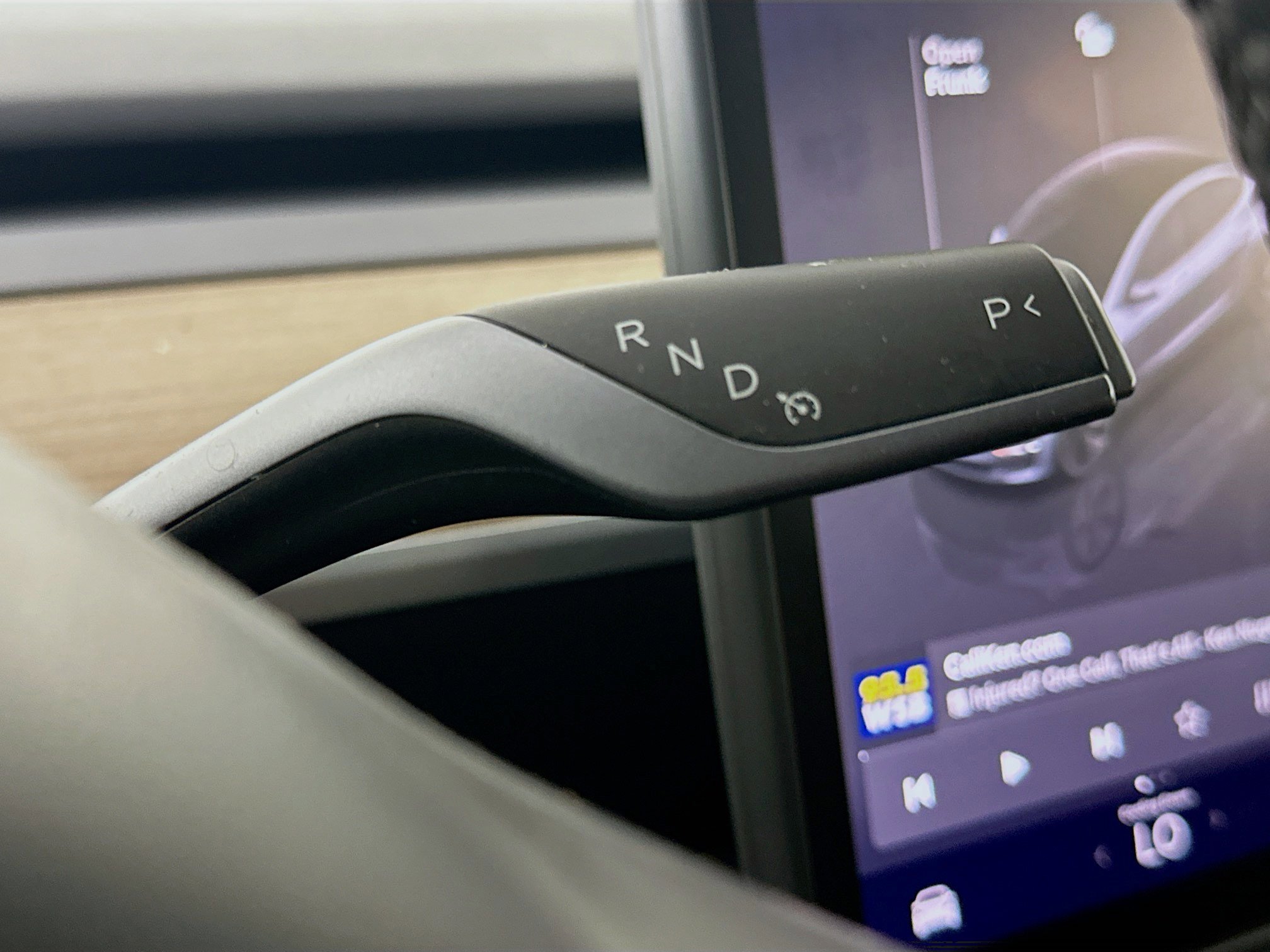 Used 2023 Tesla Model 3 Standard Range image 23