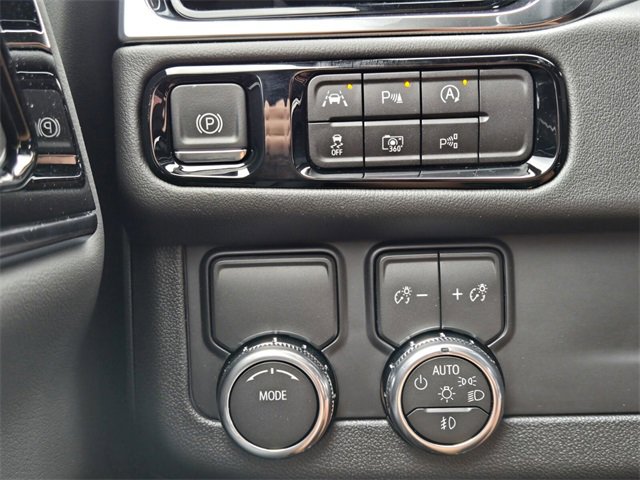 New 2026 GMC Yukon XL Elevation image 13