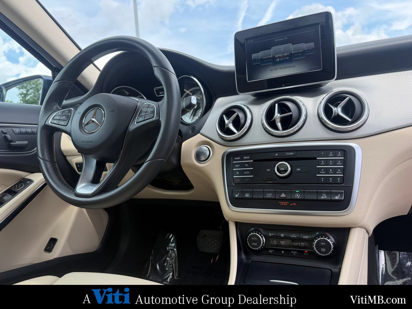 Used 2017 Mercedes-Benz GLA 250 4MATIC image 31