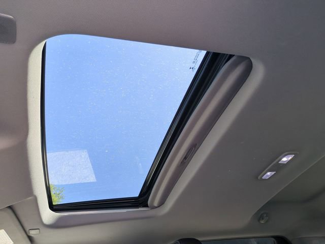 Used 2020 Chevrolet Silverado 3500 LTZ w/ LTZ Premium Package image 23