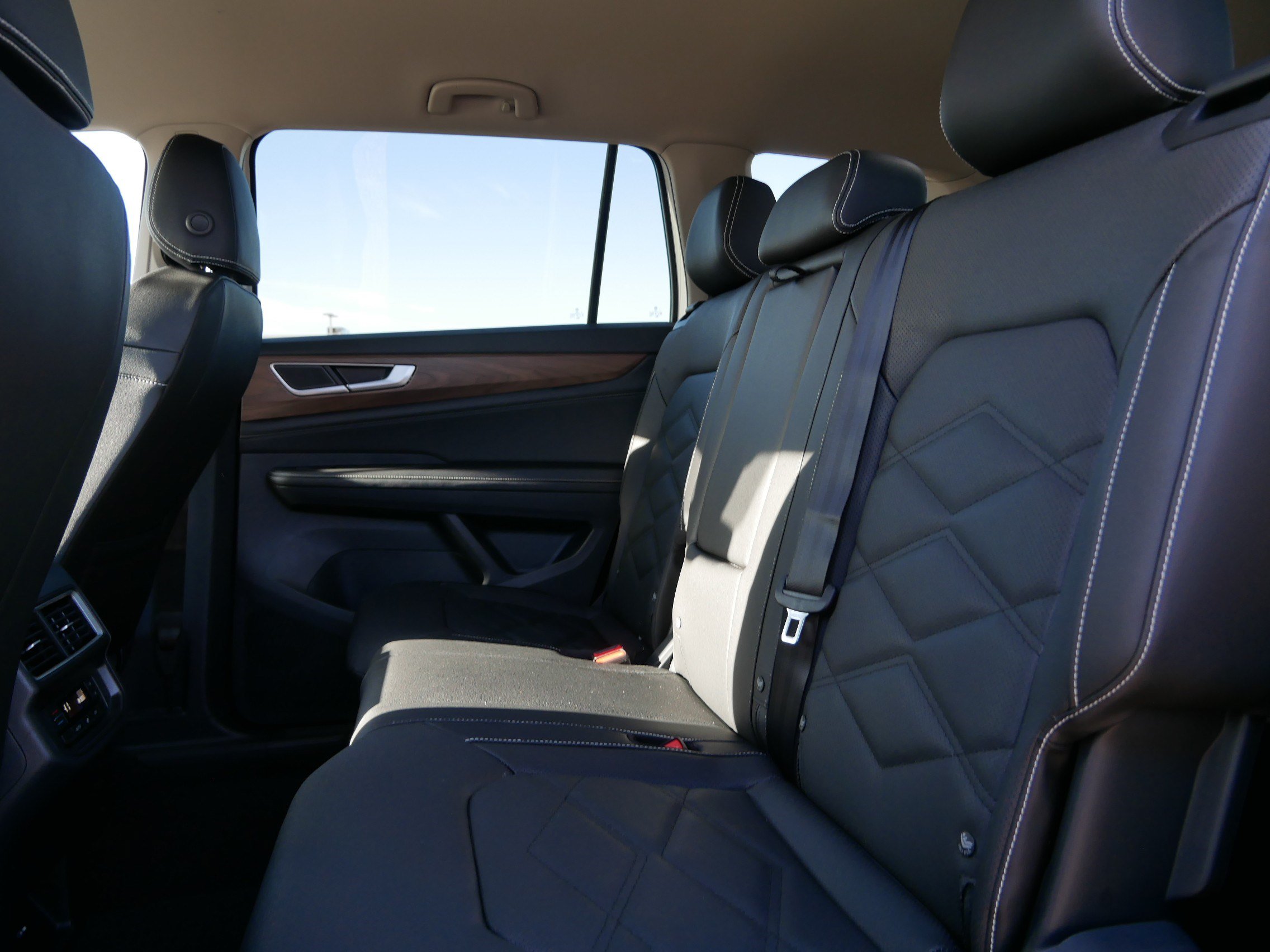 New 2026 Volkswagen Atlas SE AWD/4WD image 5