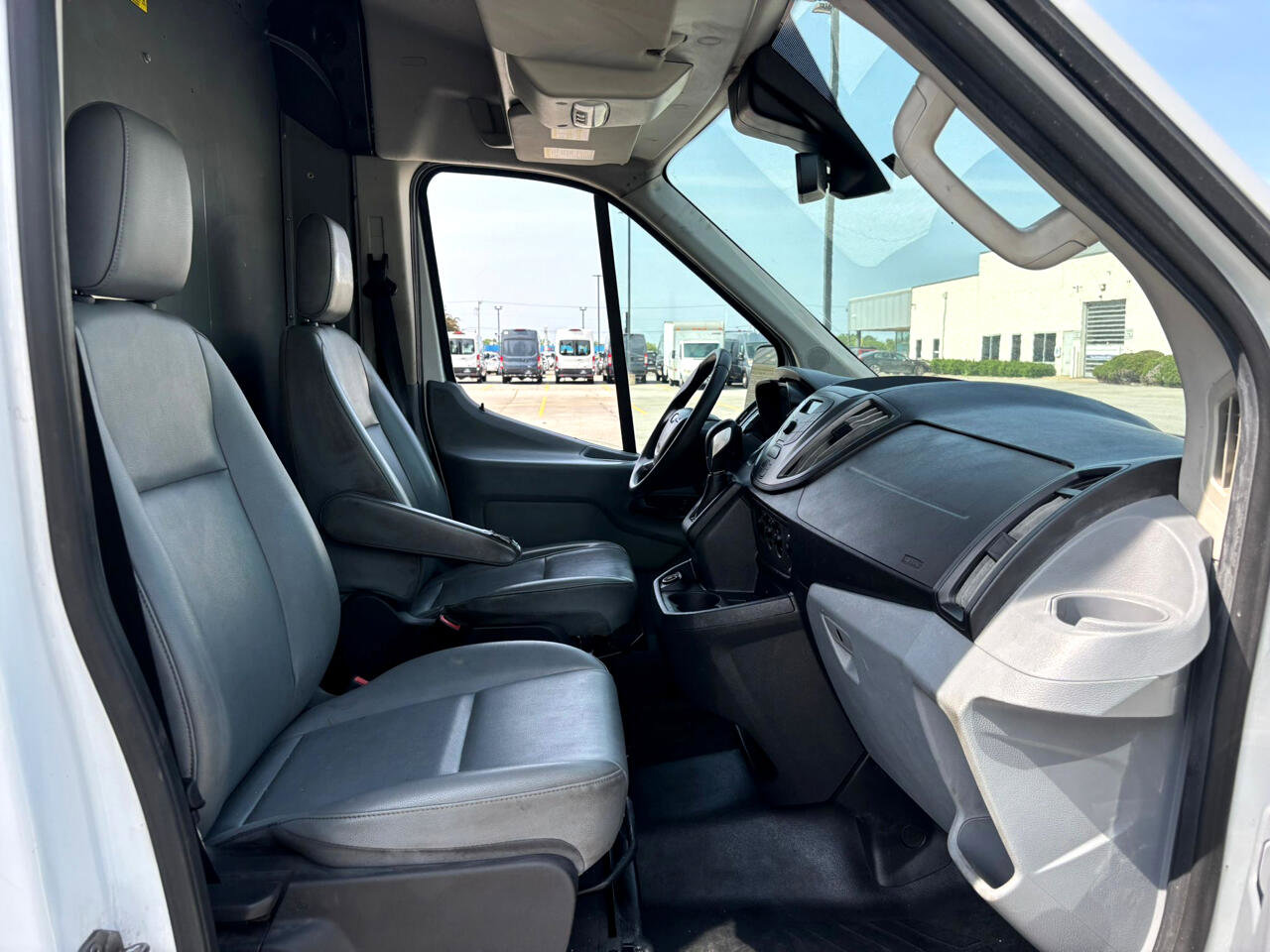 Used 2019 Ford Transit 350 148 Medium Roof image 17