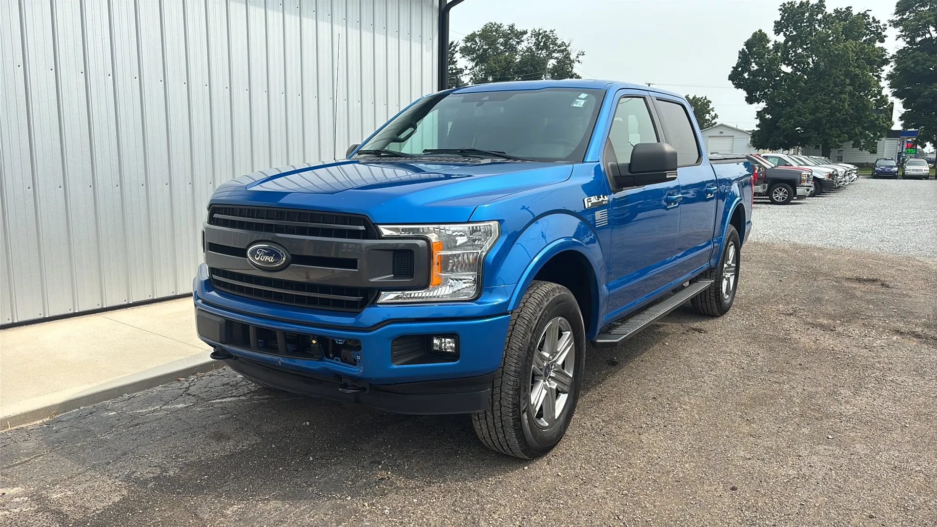 Used 2019 Ford F150 XLT w/ Equipment Group 302A Luxury AWD/4WD image 14