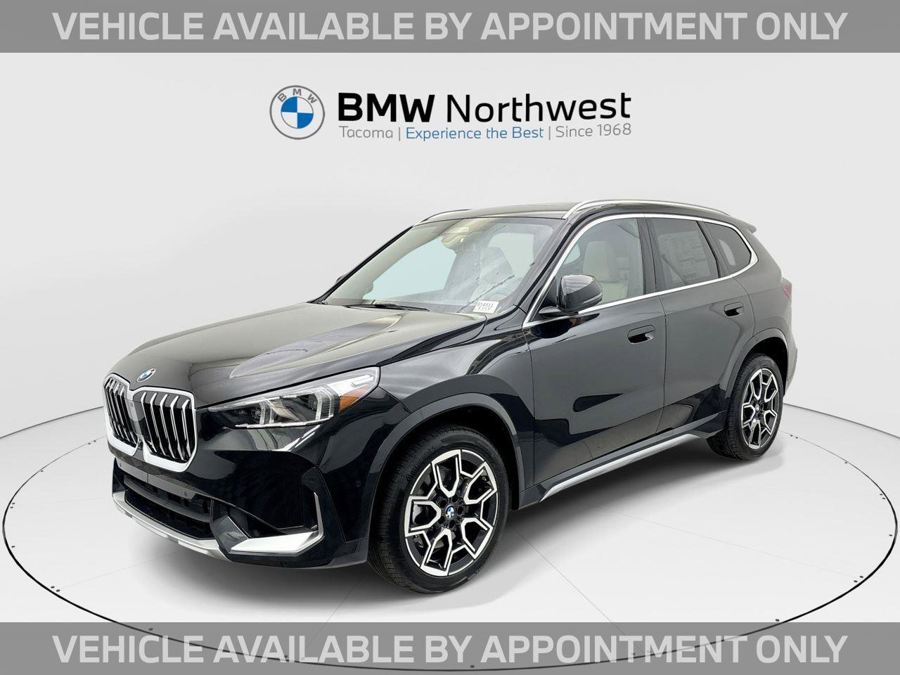 New 2025 BMW X1 xDrive28i w/ Premium Package