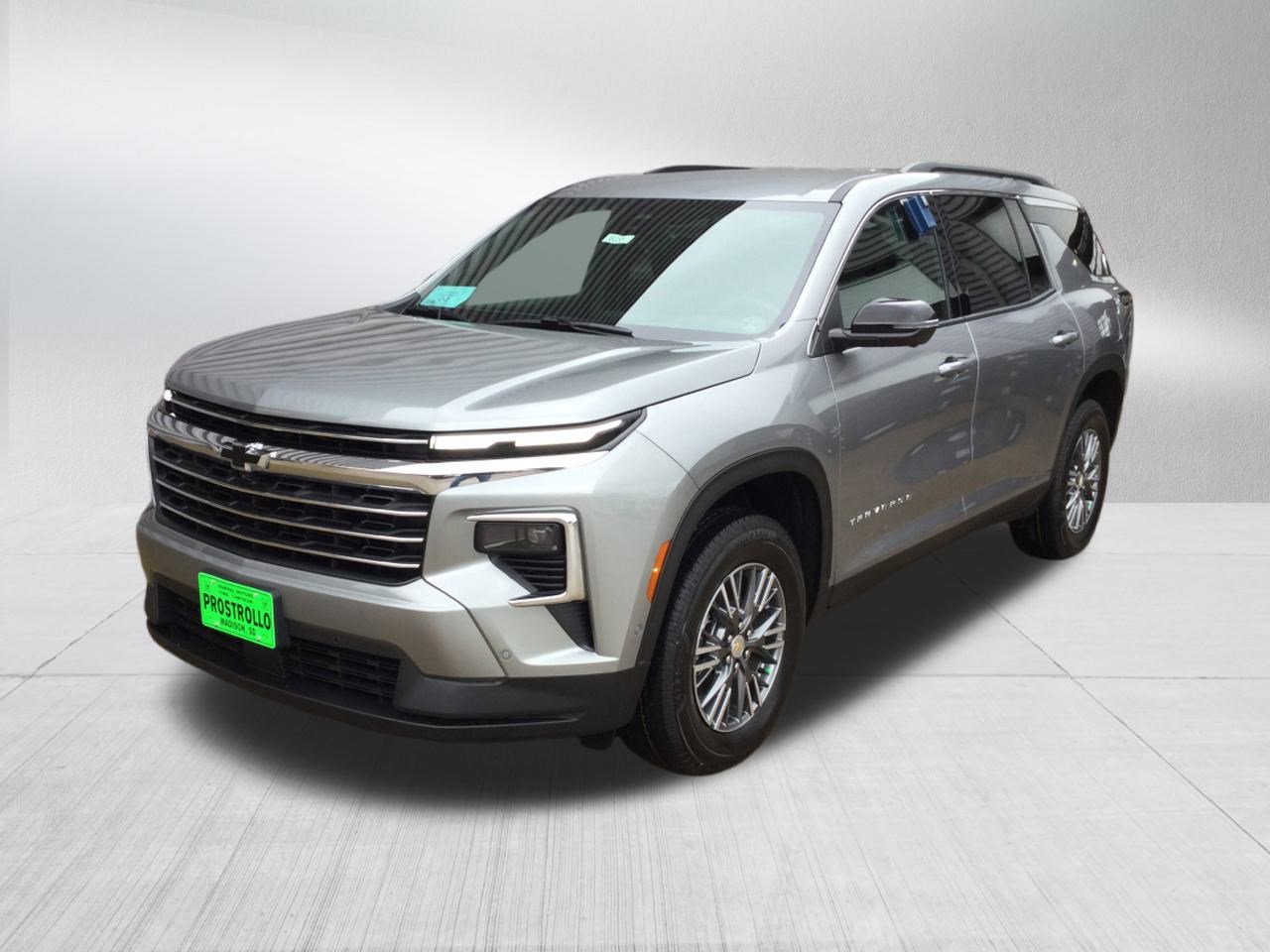 New 2026 Chevrolet Traverse LT w/ Enhanced Driving Package image 2