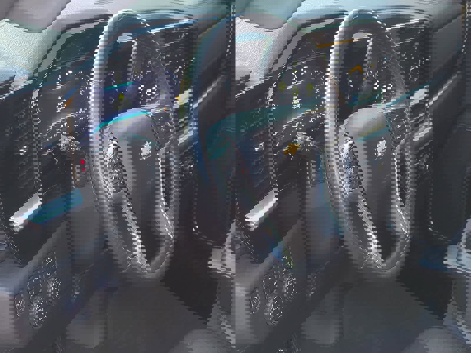 Used 2022 Chevrolet Silverado 1500 LT image 10