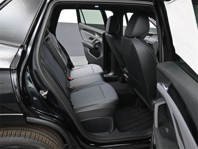 New 2026 Volkswagen Tiguan SE R-Line image 13