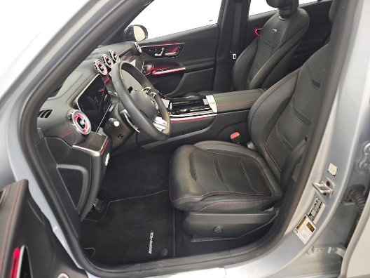 Used 2024 Mercedes-Benz GLC 43 AMG 4MATIC w/ Driver Assistance Package image 7