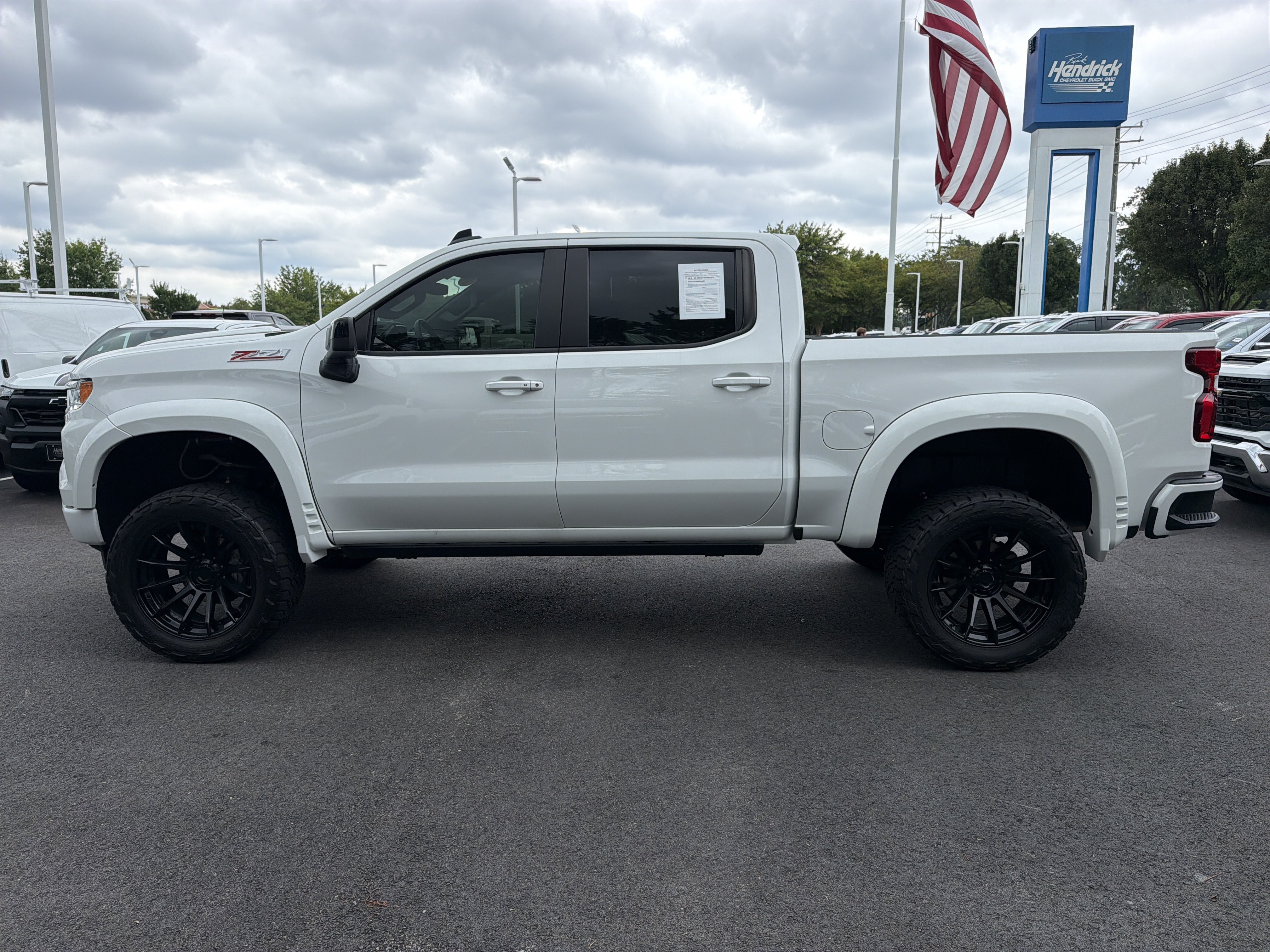 Used 2024 Chevrolet Silverado 1500 RST w/ Convenience Package II AWD/4WD image 7