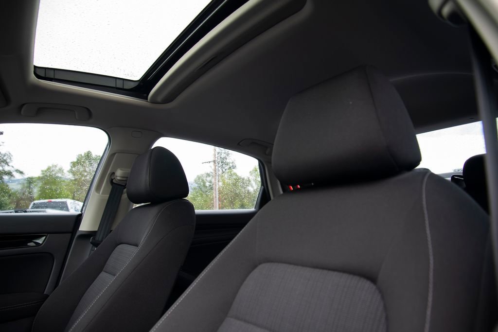 Used 2022 Honda Civic EX image 12