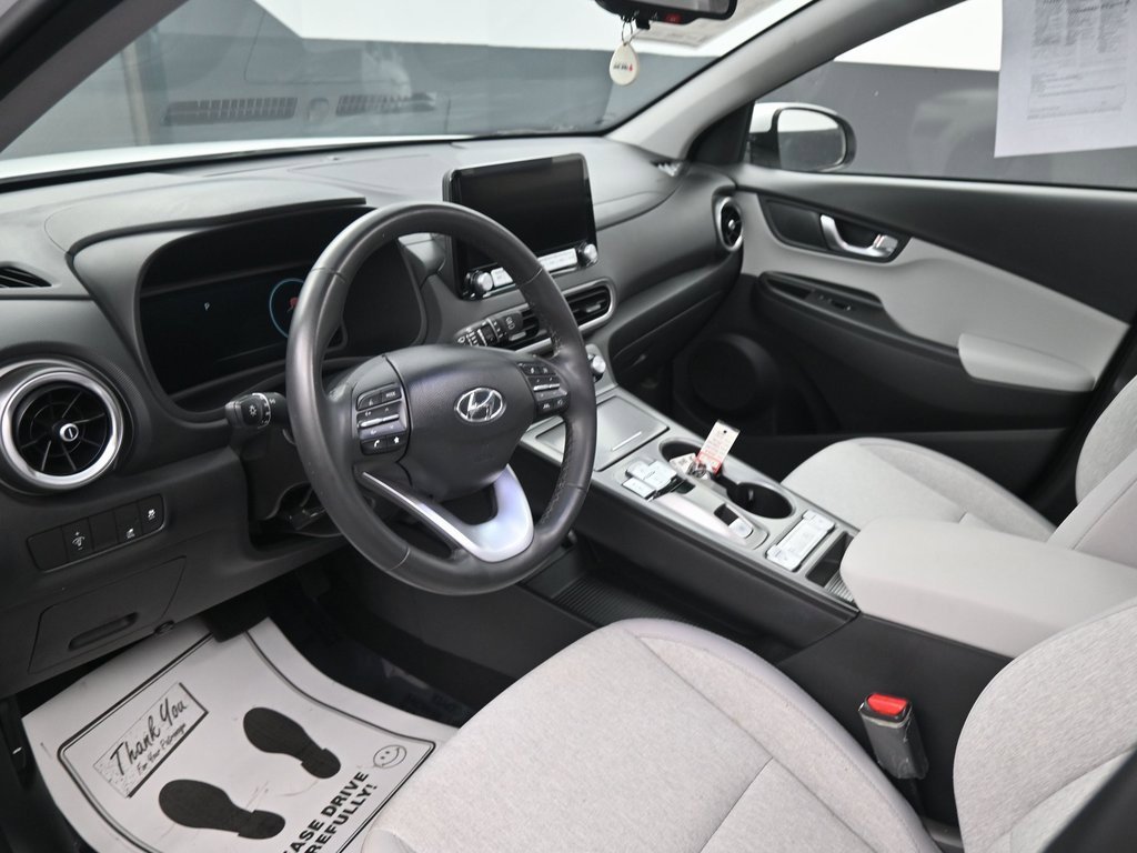 Used 2023 Hyundai Kona SEL image 30