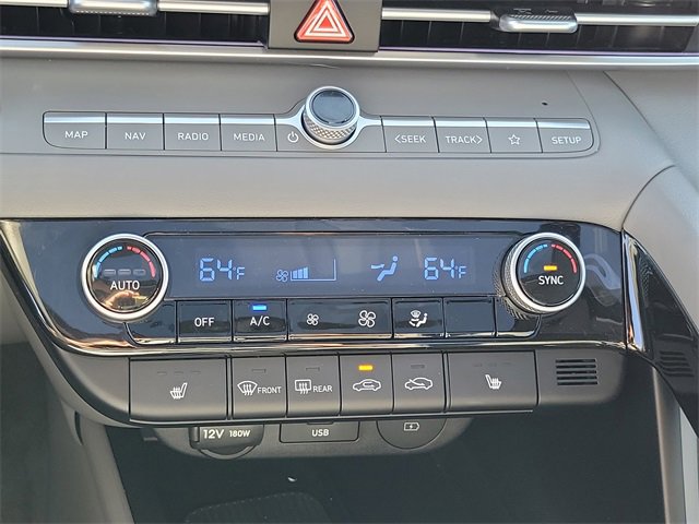 Used 2024 Hyundai Elantra SEL w/ Convenience Package image 11