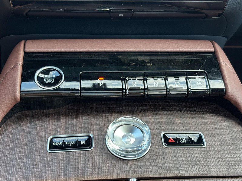 New 2026 Lincoln Navigator Reserve AWD/4WD image 23