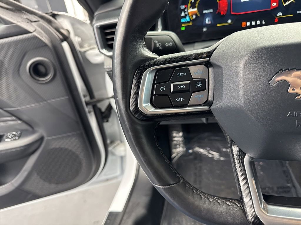Used 2025 Ford Mustang Premium RWD image 24