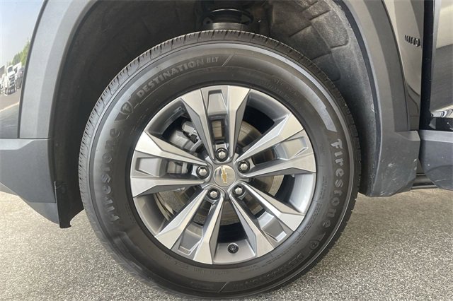 Used 2025 Chevrolet Equinox LT w/ Safety and Technology Package image 46