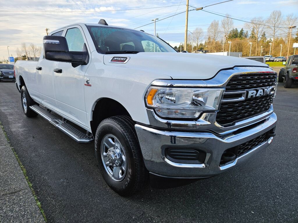 Used 2024 RAM 3500 Tradesman w/ Towing Technology Group image 7