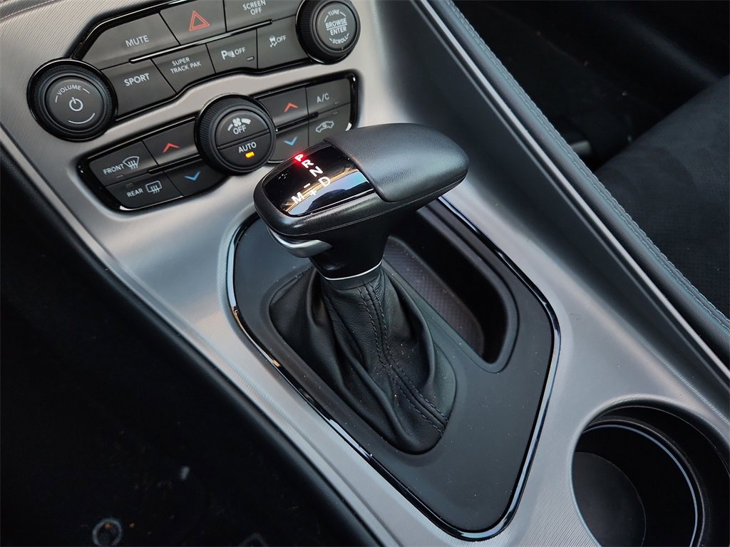 Used 2023 Dodge Challenger R/T w/ Plus Package image 26