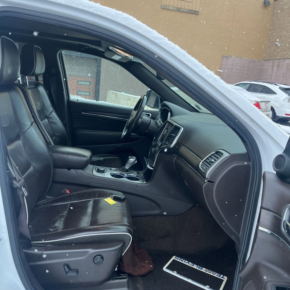 Used 2018 Jeep Grand Cherokee Overland image 6