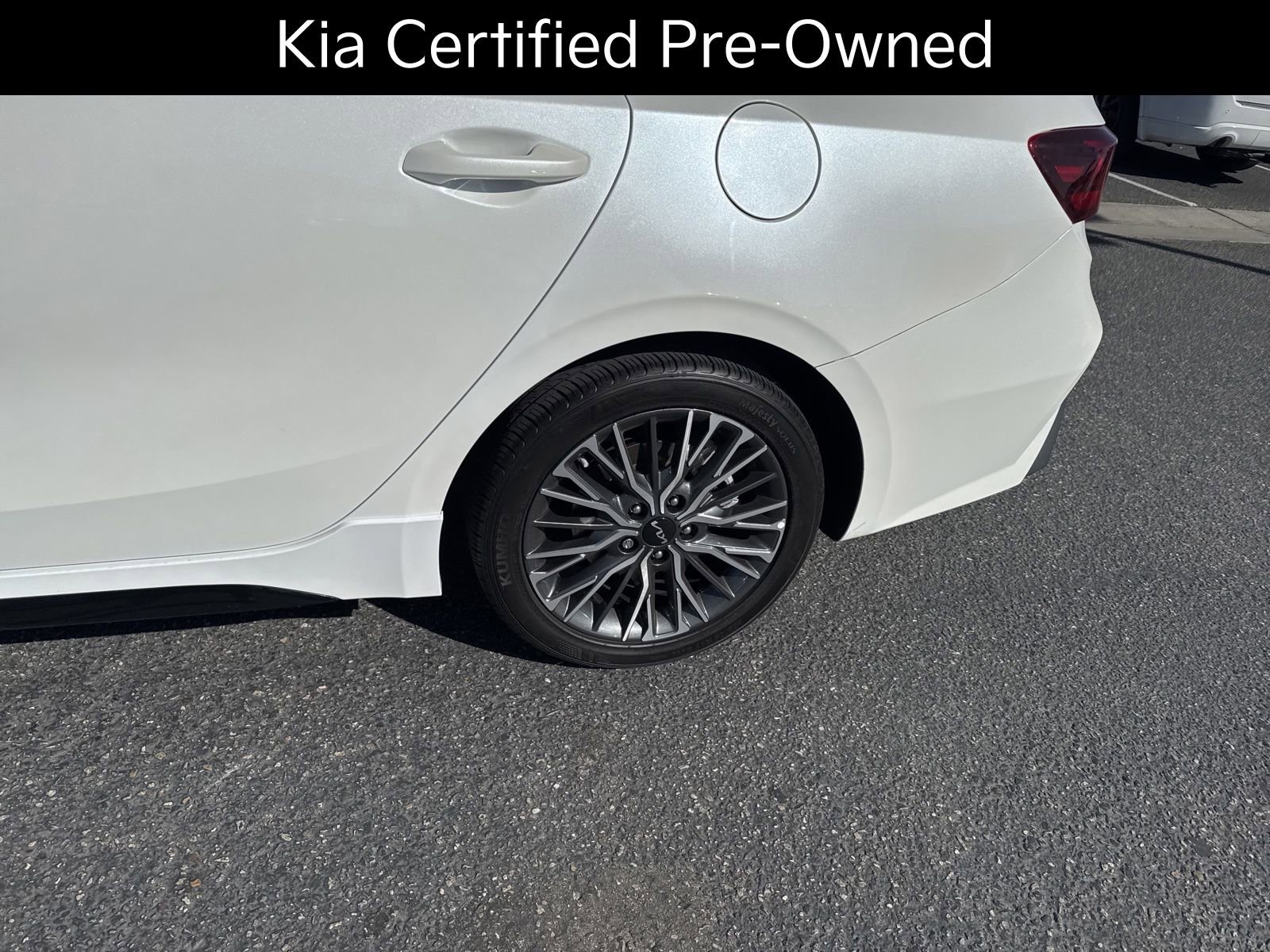 Certified 2024 Kia Forte GT-Line image 15