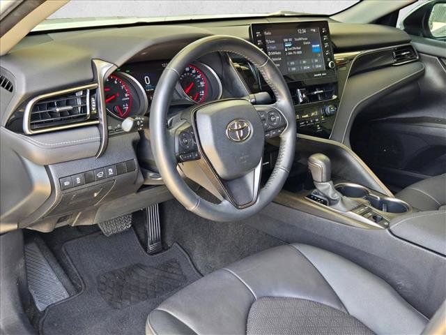 Used 2023 Toyota Camry XSE FWD image 9
