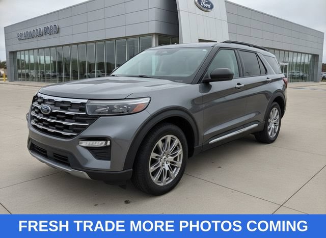 Certified 2025 Ford Explorer Active w/ Active Comfort Package AWD/4WD image 1