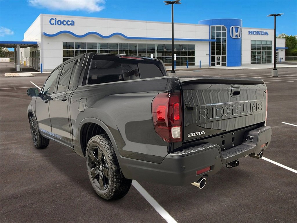 New 2026 Honda Ridgeline Black Edition image 3
