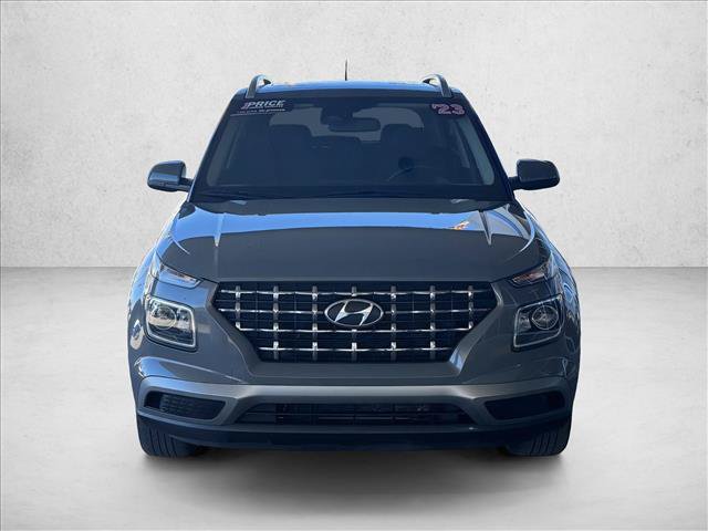 Used 2023 Hyundai Venue SEL FWD image 7