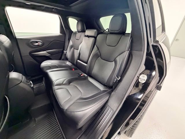 Used 2021 Jeep Cherokee Latitude Lux 80th Anniv w/ Quick Order Package 26U 80TH image 25