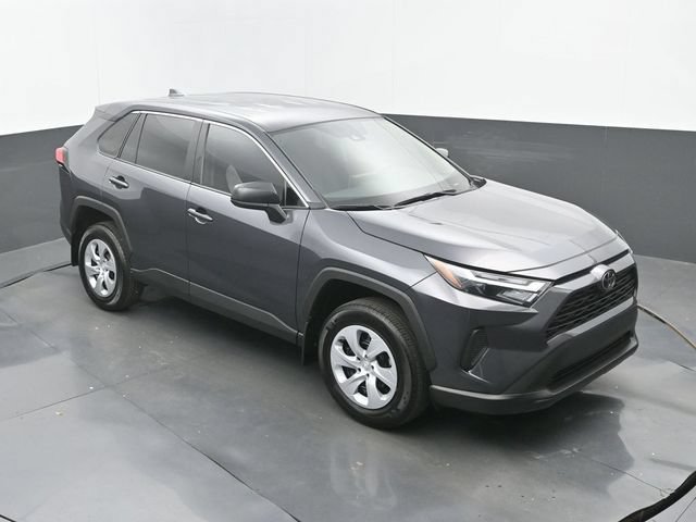 Used 2025 Toyota RAV4 LE FWD image 26