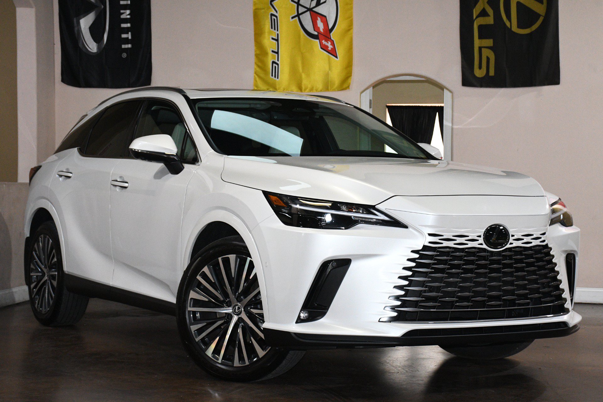 Used 2025 Lexus RX 350 Premium Plus w/ Convenience Package FWD image 3