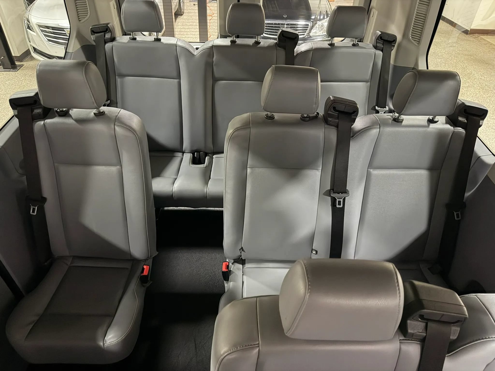 Used 2015 Ford Transit 150 XL RWD image 43