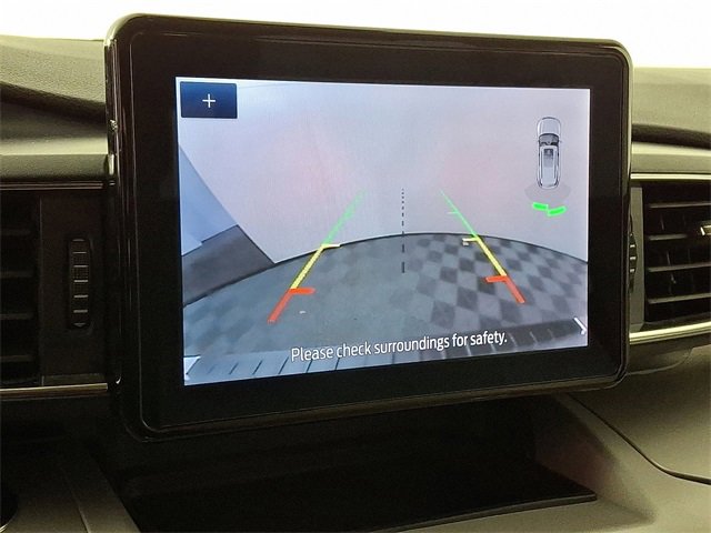 Used 2023 Ford Explorer XLT w/ Equipment Group 202A image 4