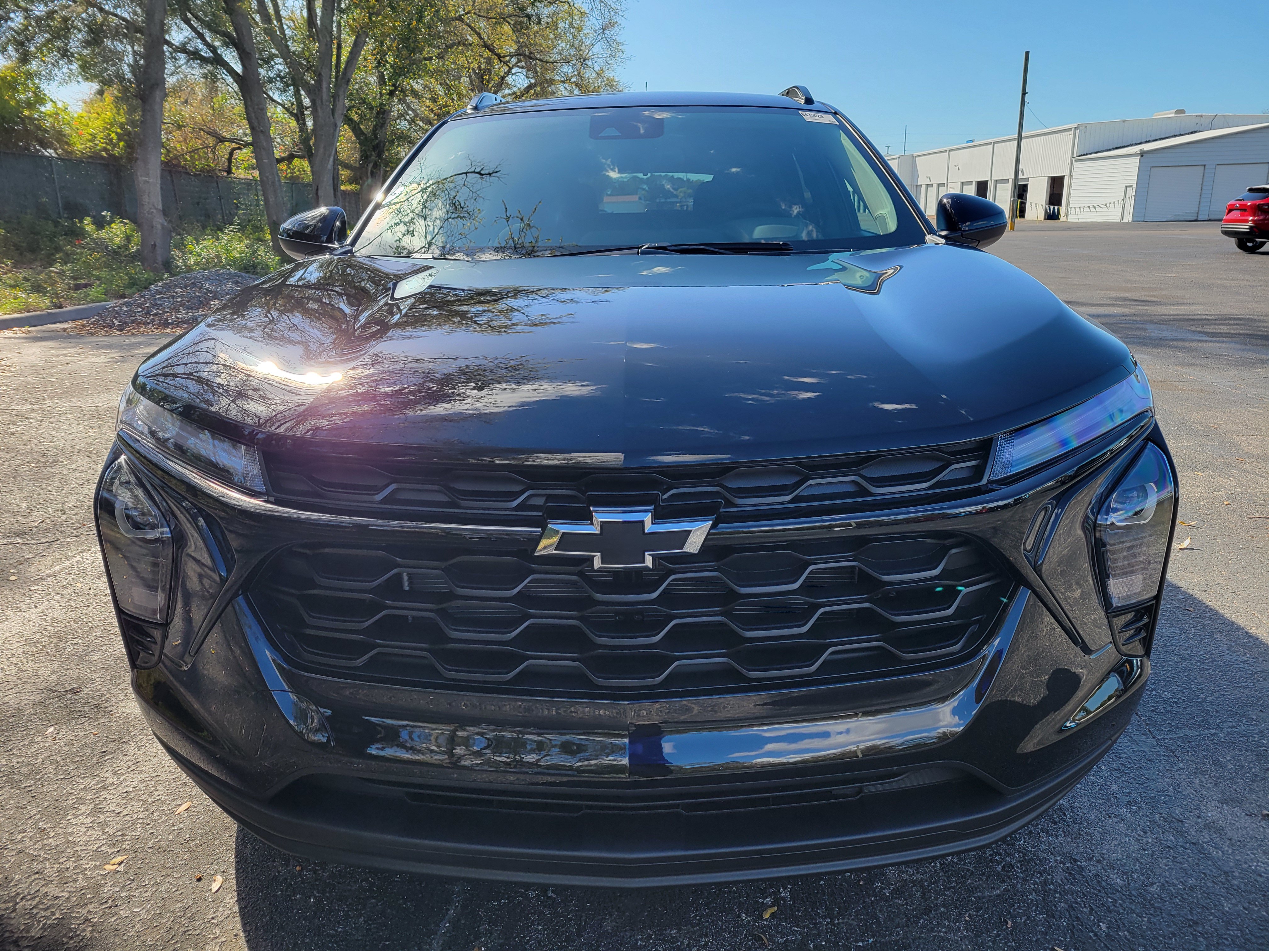 New 2026 Chevrolet Trax LT w/ Driver Confidence Package FWD image 2