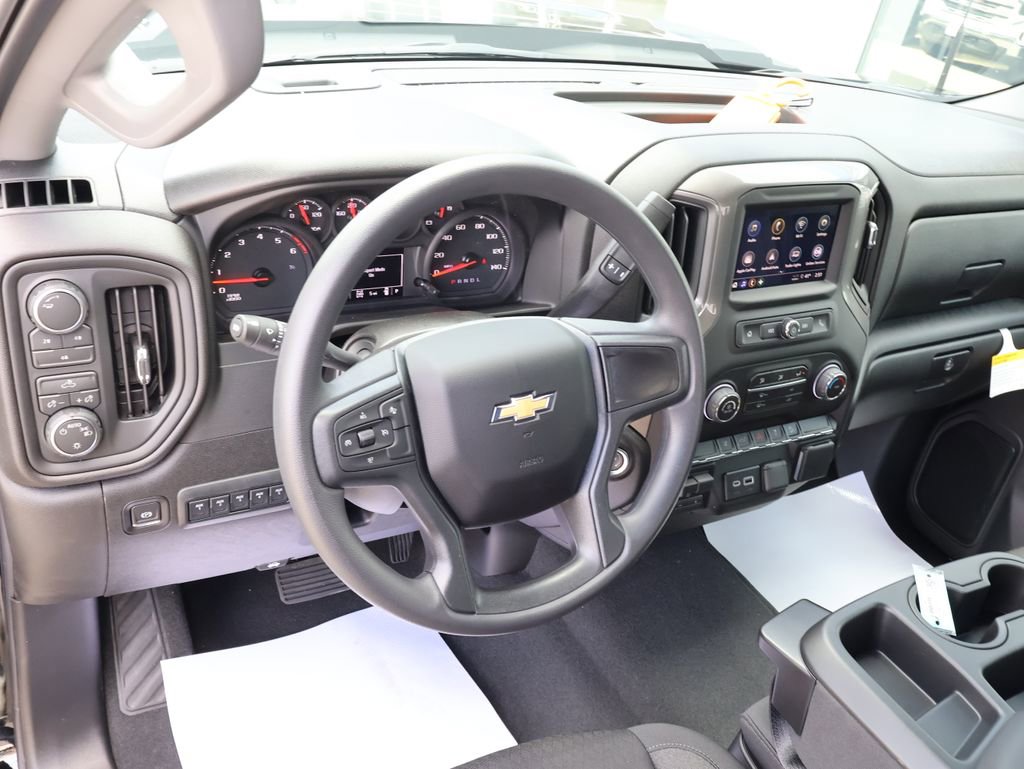 New 2026 Chevrolet Silverado 2500 Custom w/ Custom Convenience Package image 25