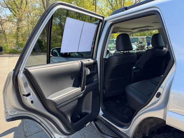 Used 2024 Toyota 4Runner TRD Off-Road Premium w/ Moonroof Package AWD/4WD image 14