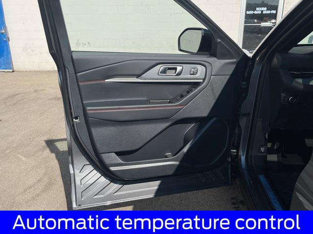 New 2026 Ford Explorer ST-Line w/ ST-Line Street Pack AWD/4WD image 10