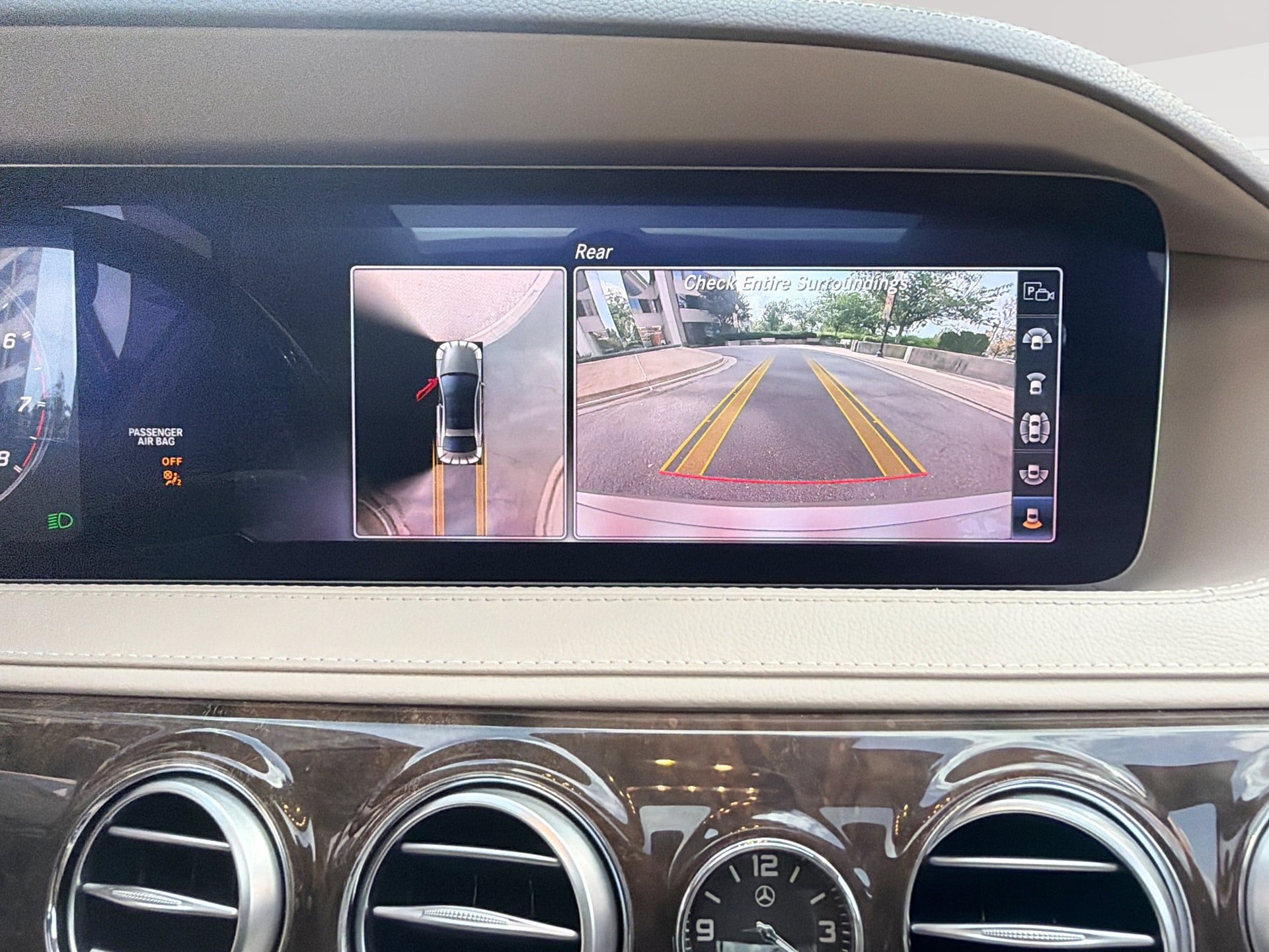 Used 2019 Mercedes-Benz S 560 Sedan image 25