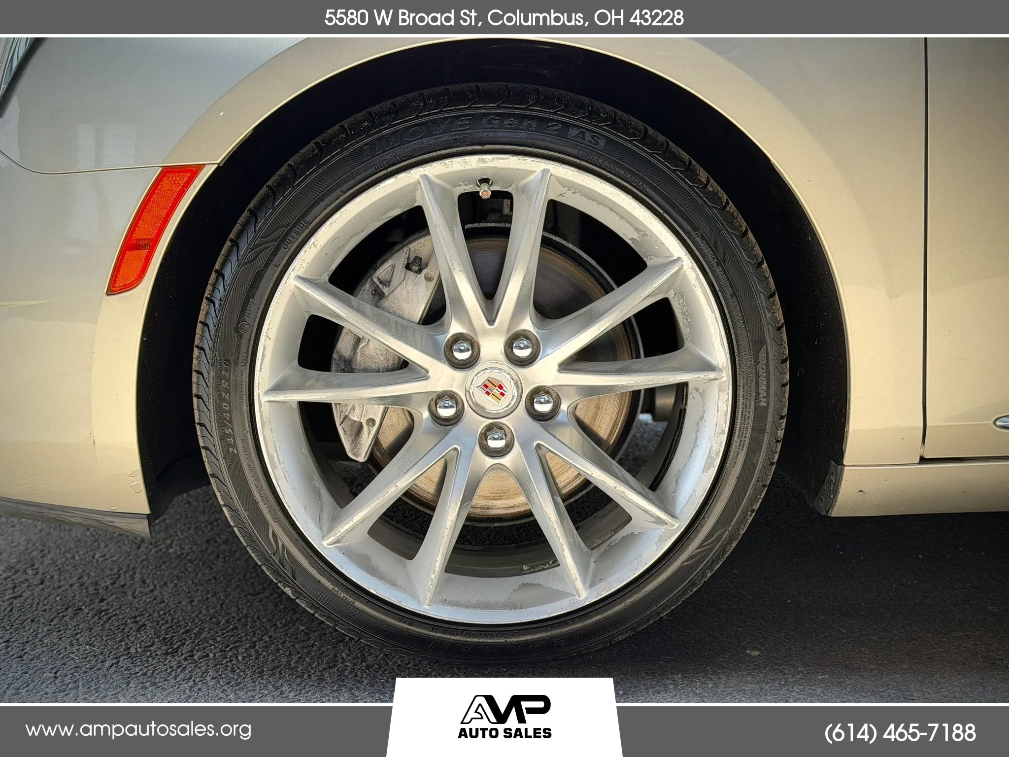 Used 2013 Cadillac XTS Premium AWD/4WD image 31