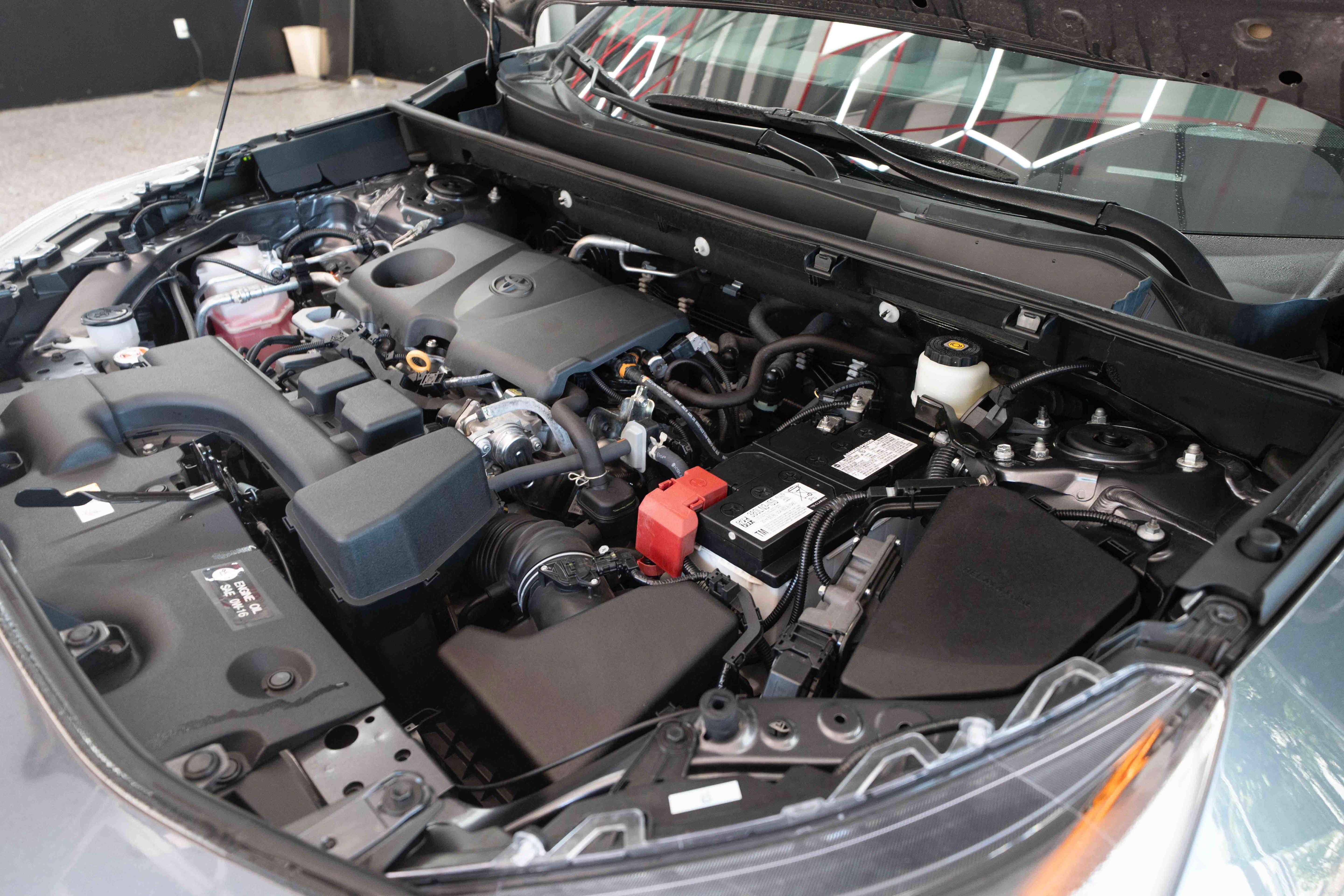 Used 2022 Toyota RAV4 LE AWD/4WD image 33